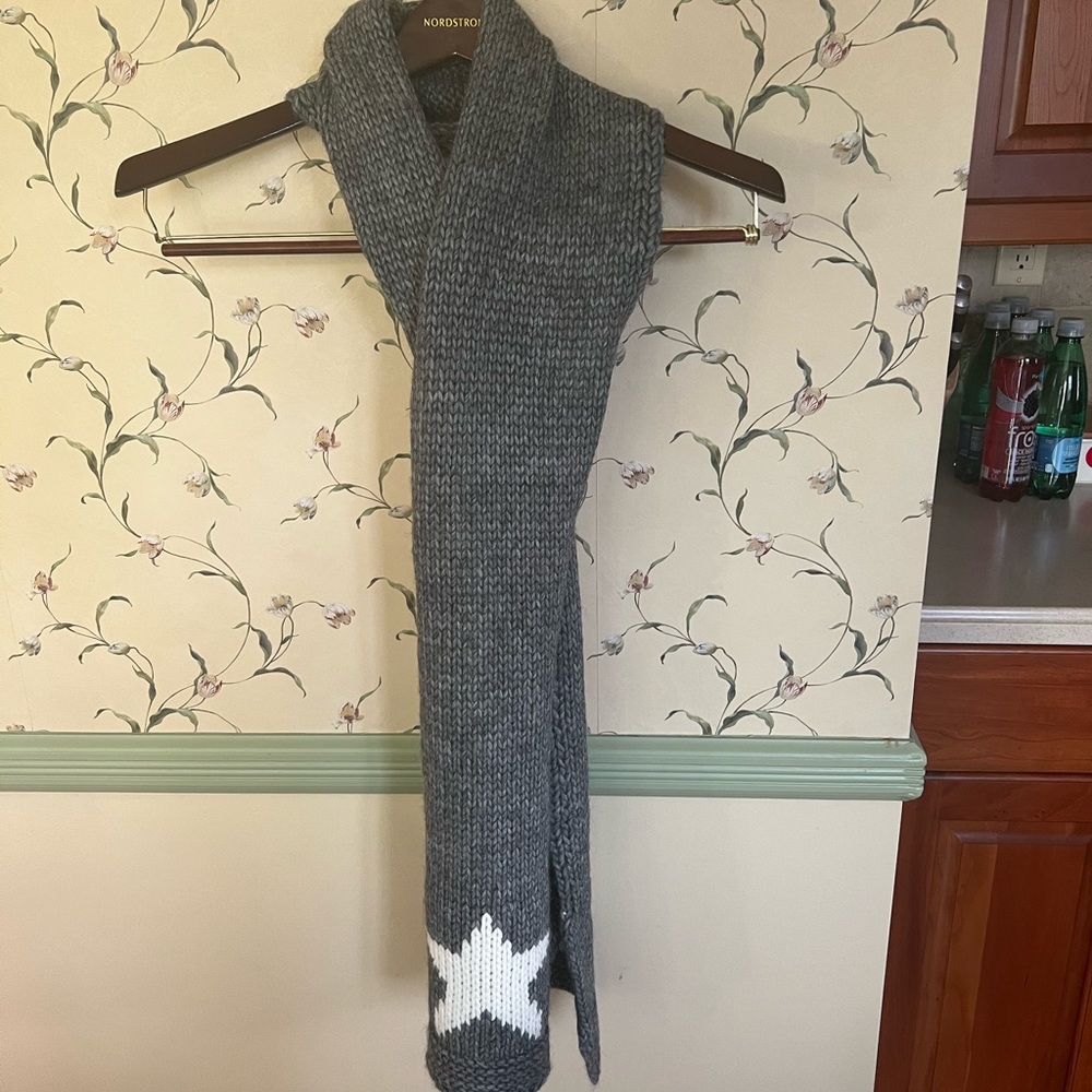 Nardi & Tagliaferri winter scarf